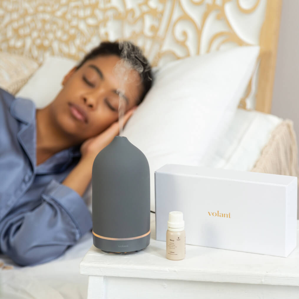 Woman sleeping with diffuser 1.jpg__PID:a02f0b92-2569-4fe1-9f34-e9dd6dcd54d5